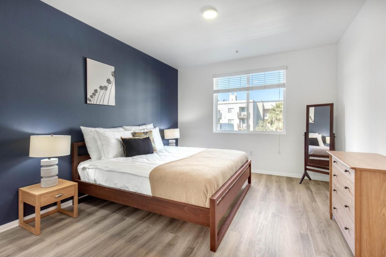 Hollywood 2br W Gym Pool Nr Sunset Blvd Lax-200 Appartement